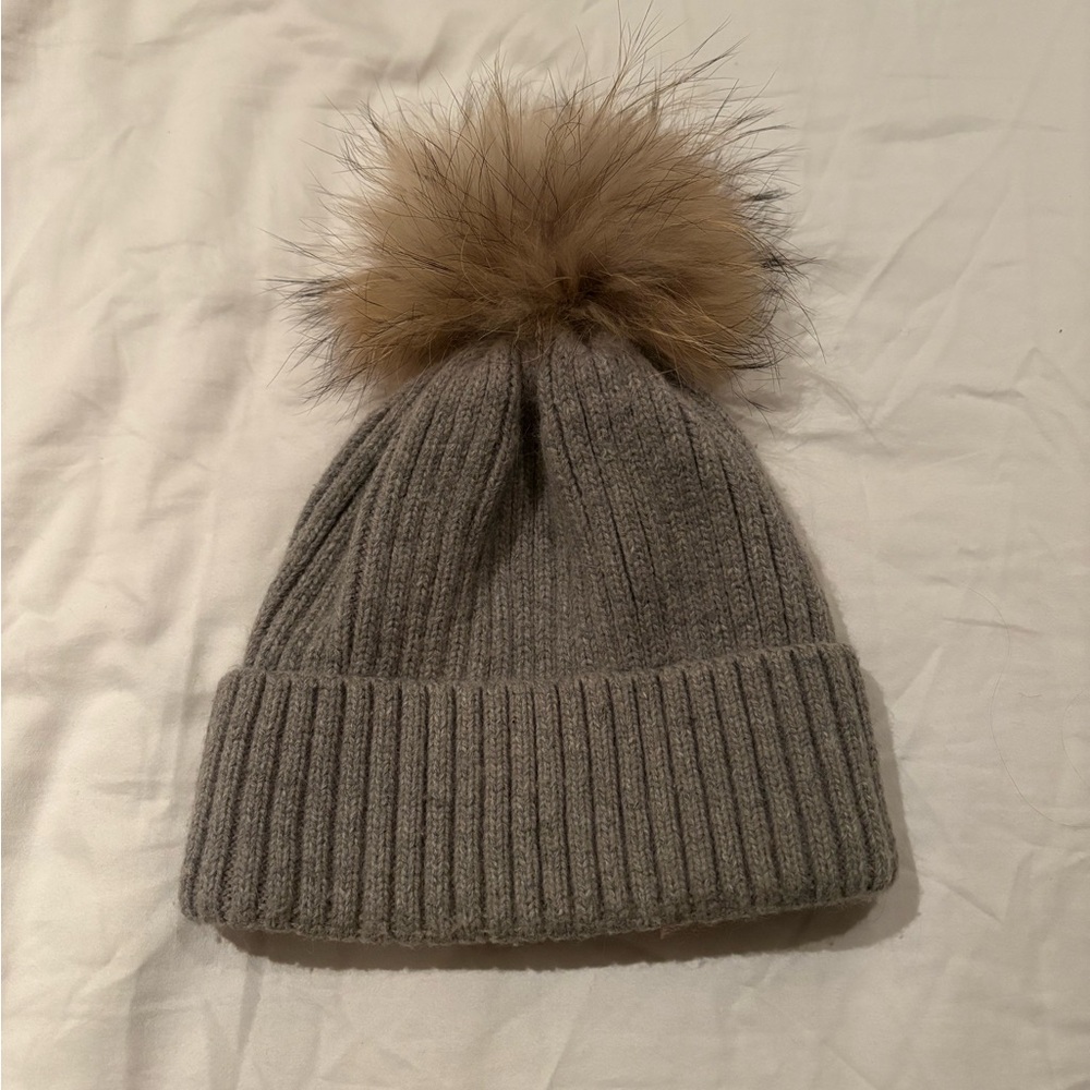 Linda Richard ha-11 grey fur Pom Pom hat beanie - Picture 3 of 7